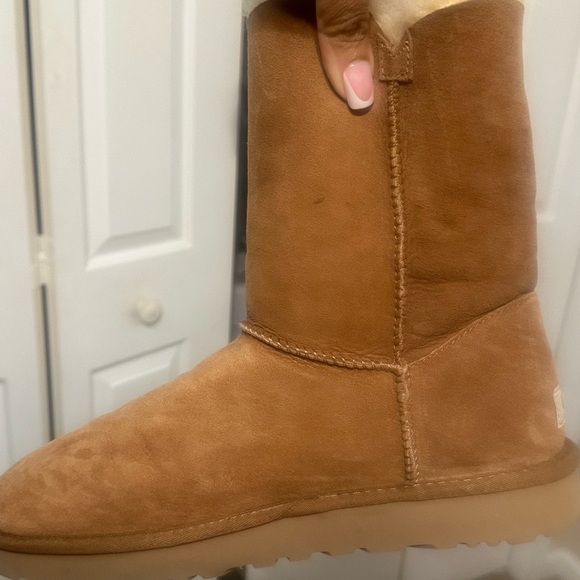 UGG Brown Boots with Bow Accent - Picture 7 of 17